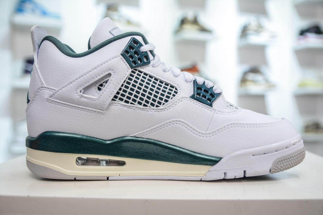 KZ版纯原 Air Jordan AJ4 Retro 氧化白绿  FQ8138-103