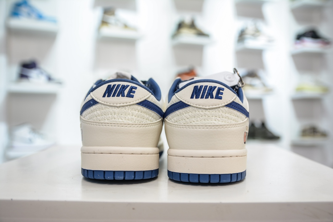 Nike SB Dunk Low“古驰联名——米白藏青勾织布” 周年高端定制 低帮休闲板鞋  DQ1098-373