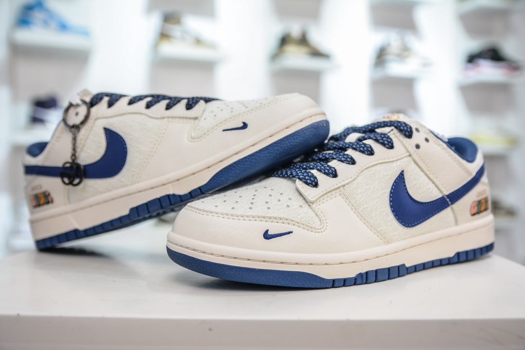 Nike SB Dunk Low“古驰联名——米白藏青勾织布” 周年高端定制 低帮休闲板鞋  DQ1098-373