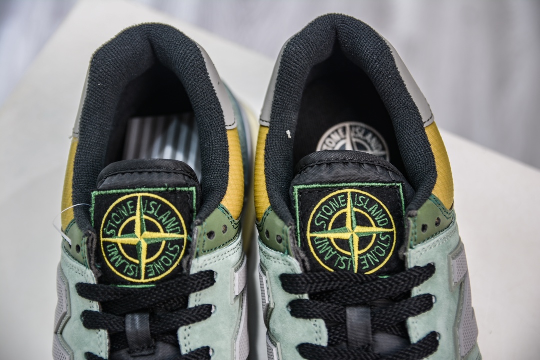 Stone Island x NB新百伦New Balance U574升级版系列低帮复古休闲运动慢跑鞋“石头岛联名军绿灰”U574LGST