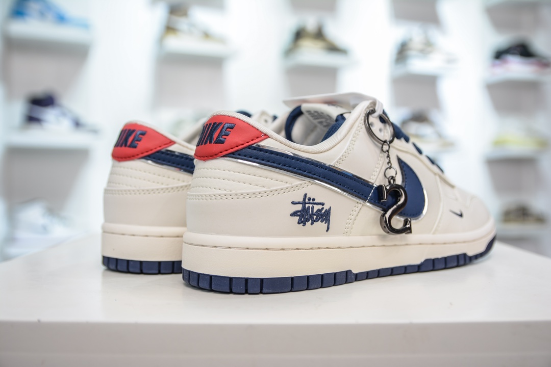 NK Dunk Low Retro ”DIY高端定制” 斯图西米蓝红 低帮休闲运动板鞋  DQ1098-379