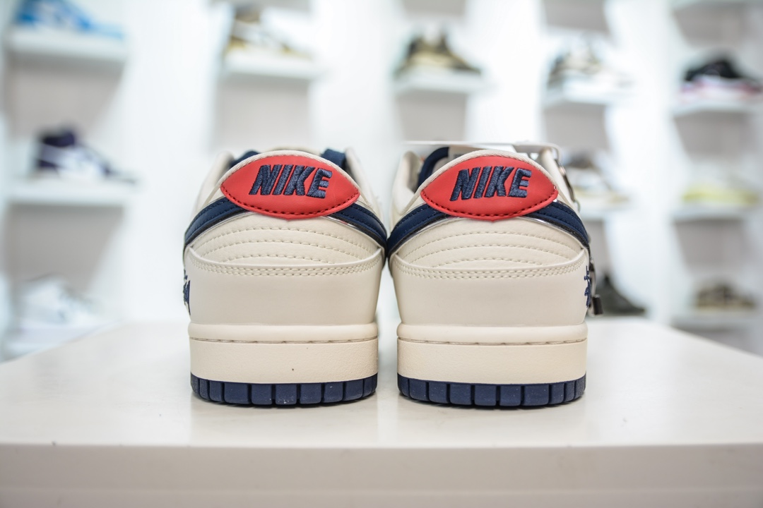 NK Dunk Low Retro ”DIY高端定制” 斯图西米蓝红 低帮休闲运动板鞋  DQ1098-379