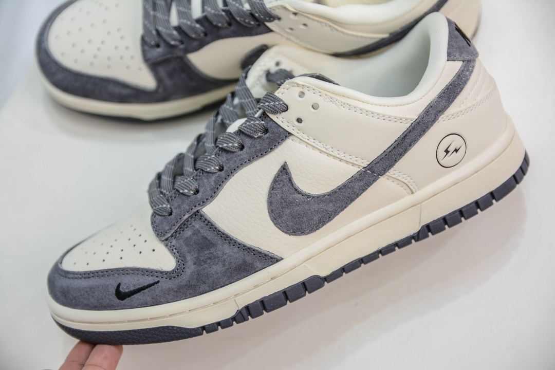 Nike SB Dunk Low x Fragment Design 米白灰藤原浩 XD6188-032