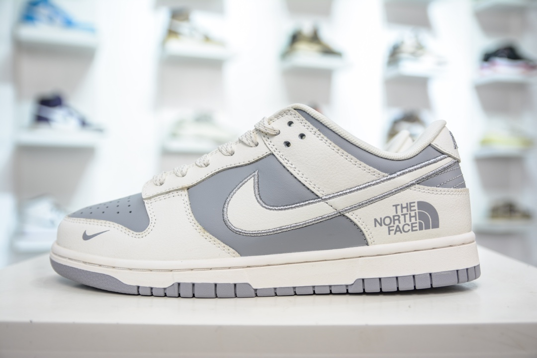 The North Face x Nike Dunk Low 白灰 XD1688-005