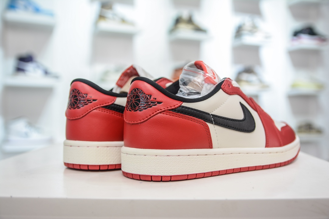 Air Jordan 1 Low AJ1乔1低帮休闲板鞋 705329-106