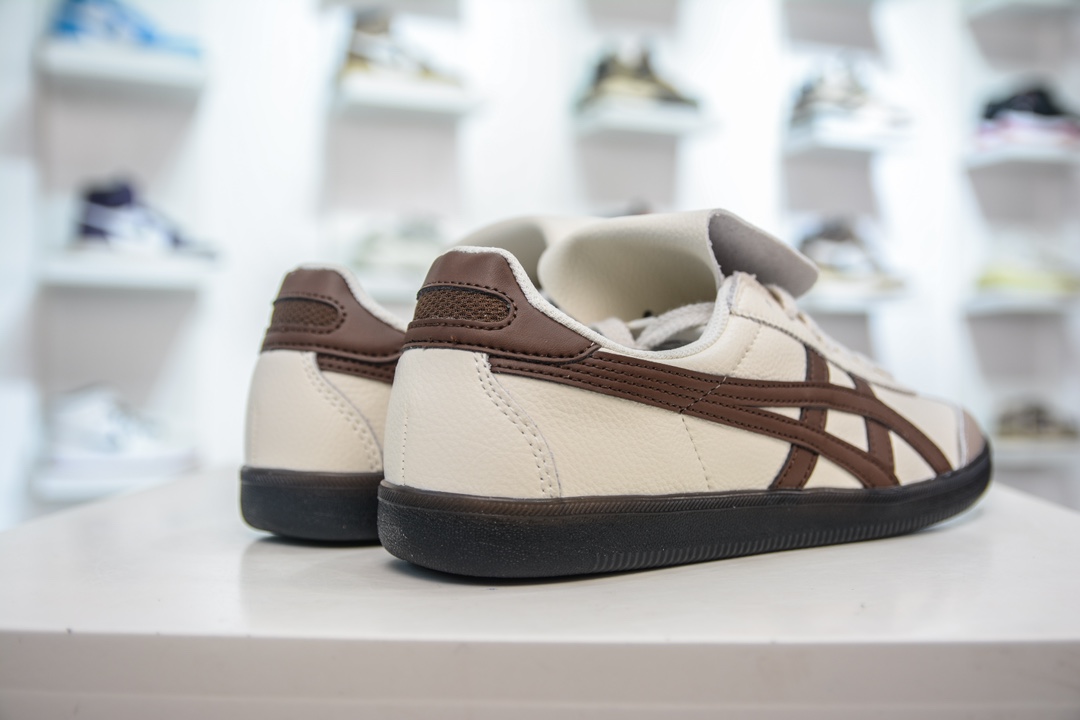 Asics Onitsuka Tiger Tokuten 亚瑟士鬼冢虎男女中性复古运动板鞋 1183B938-100