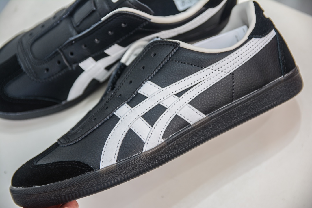 纯原级 Asics Onitsuka Tiger Tokuten 亚瑟士鬼冢虎男女中性复古运动板鞋轻盈舒适 1183C290-001