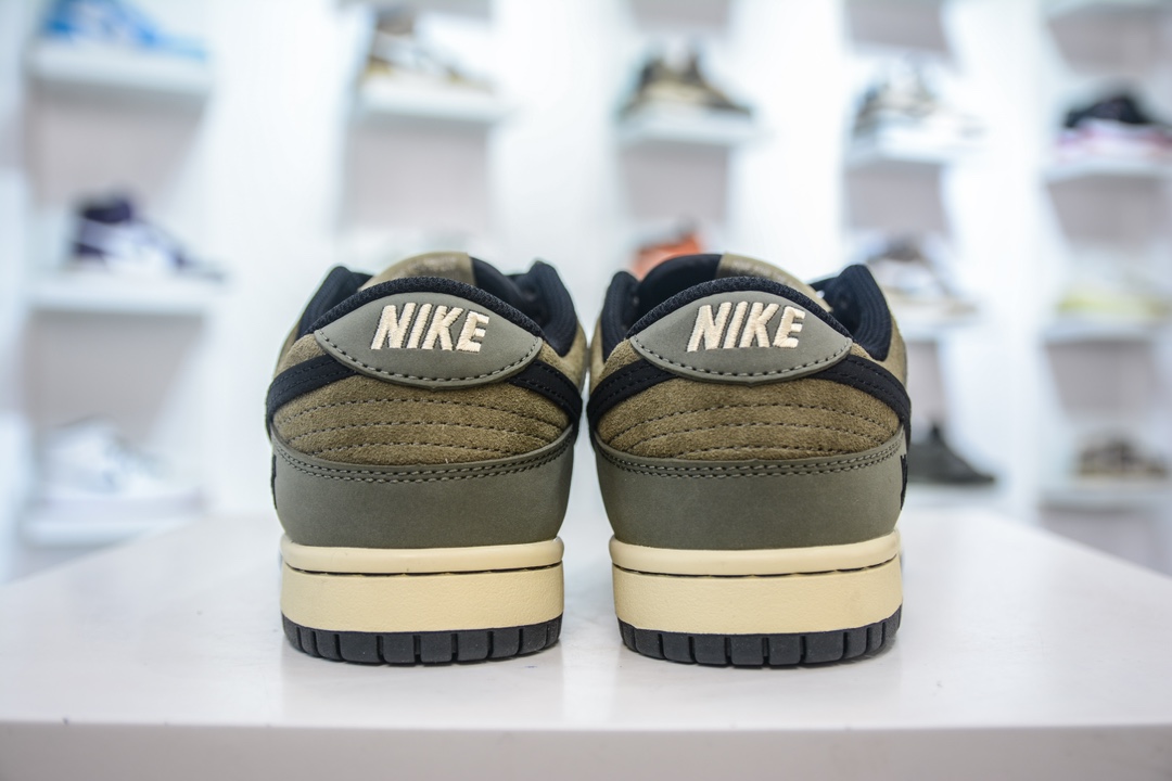 Nike SB Dunk Low x Uninterrupted 黑绿 JH8037-921