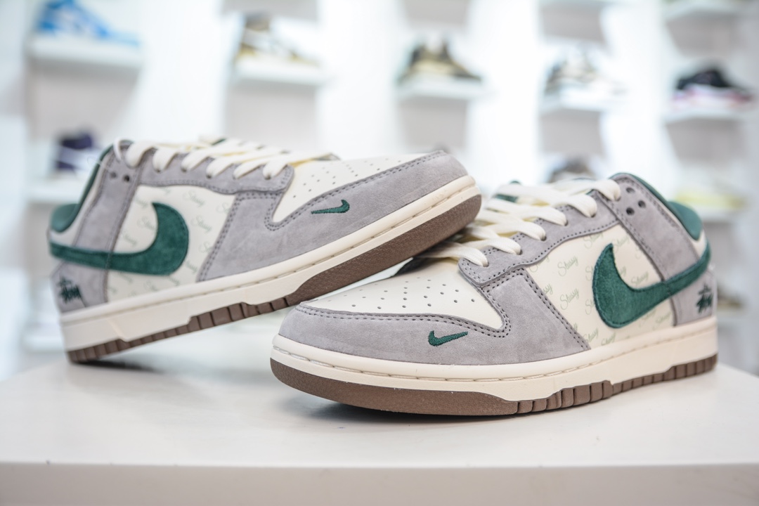 Stussy x Nike Dunk Low 斯图西联名 灰绿 CF3688-007