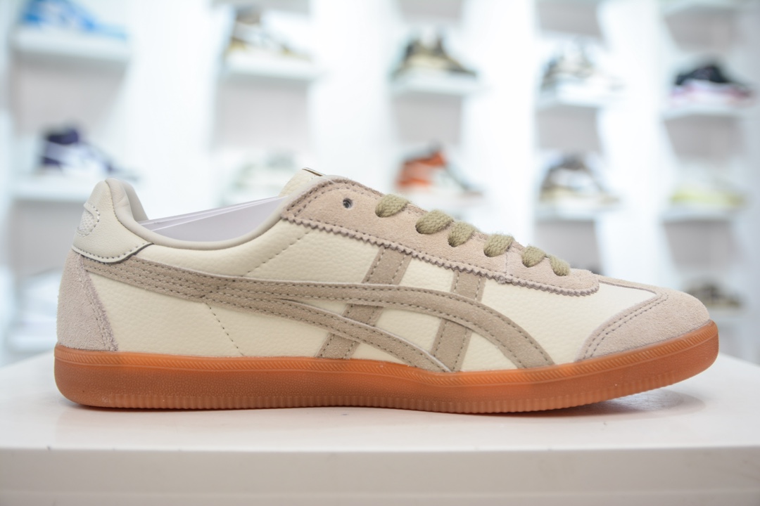 纯原级 Asics Onitsuka Tiger Tokuten 亚瑟士鬼冢虎男女中性复古运动板鞋轻盈舒适 1183C086-100