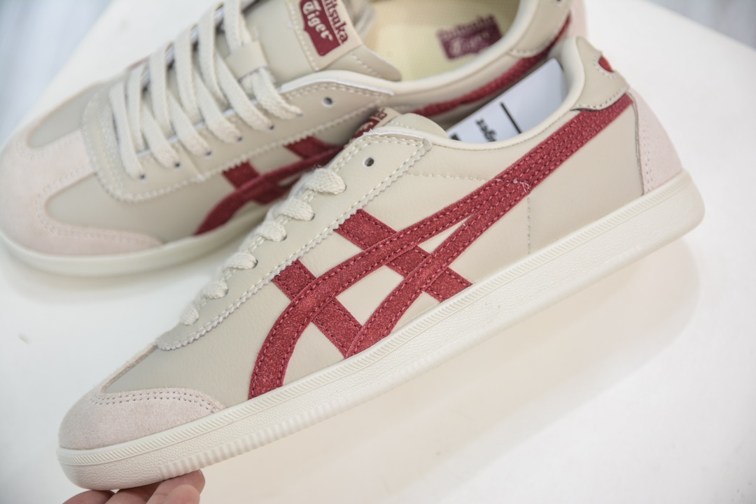 纯原级 Asics Onitsuka Tiger Tokuten 亚瑟士鬼冢虎男女中性复古运动板鞋轻盈舒适 1183C086-200