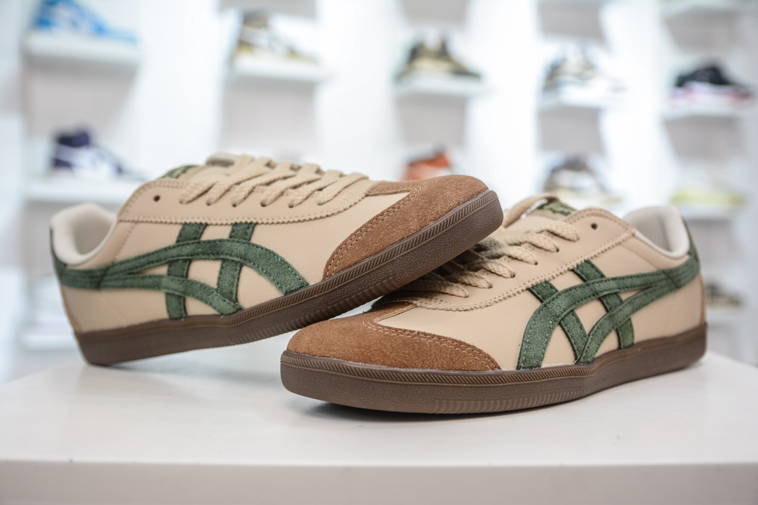 纯原级 Asics Onitsuka Tiger Tokuten 亚瑟士鬼冢虎男女中性复古运动板鞋轻盈舒适 1183C086-250