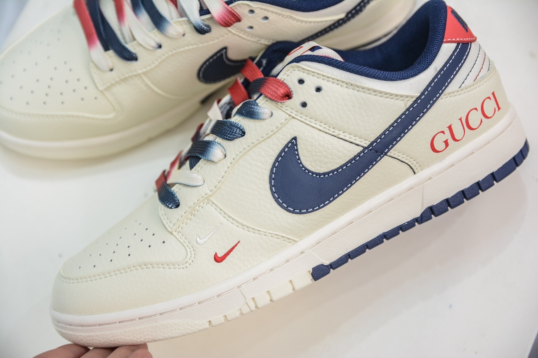 Nike SB Dunk Low x GUCCI 古驰米白蓝红小钩 XY1688-003