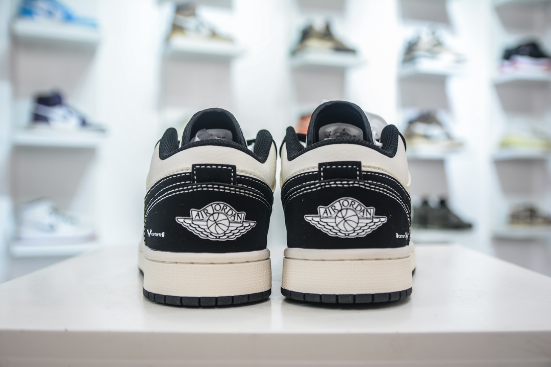 Air Jordan AJ1 Low 漫威联名 黑米白 SJ9950-011