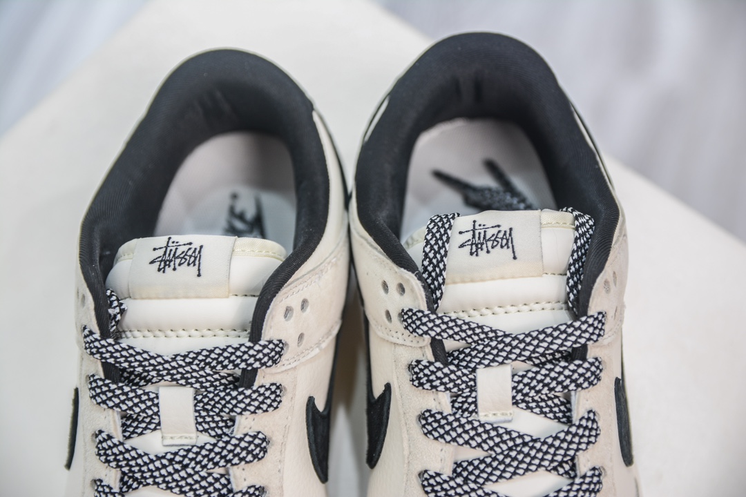 NK SB Dunk Low x Stussy 米白黑勾 SJ2068-270