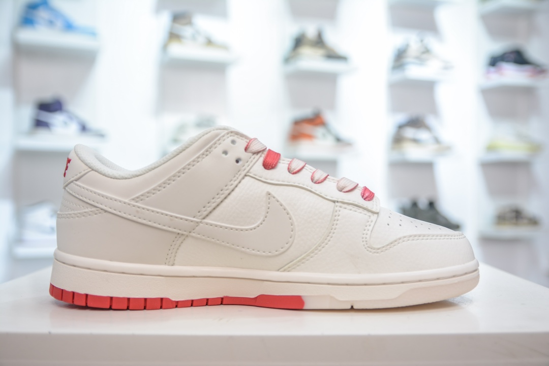 NIKE SB Dunk Low X Supreme 联名 白红三钩 BB8675-107