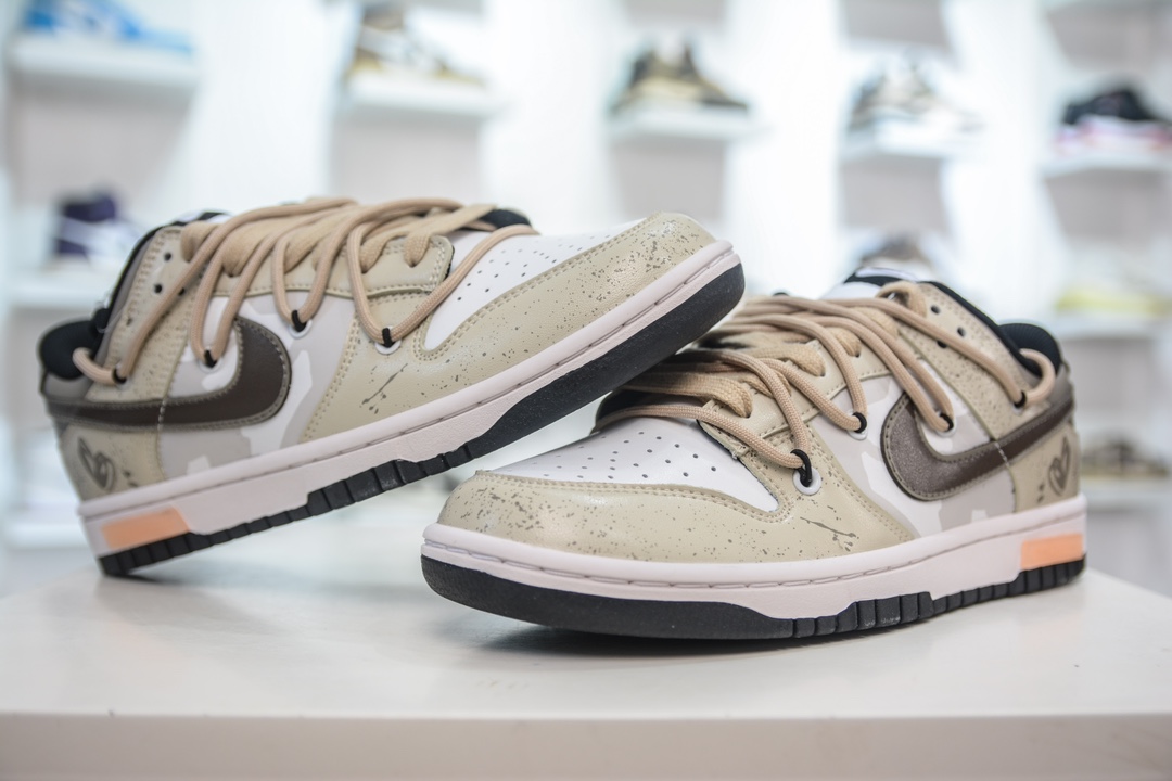 礼盒版 Nike SB Dunk Low 熊猫恶作剧 CW1590-100