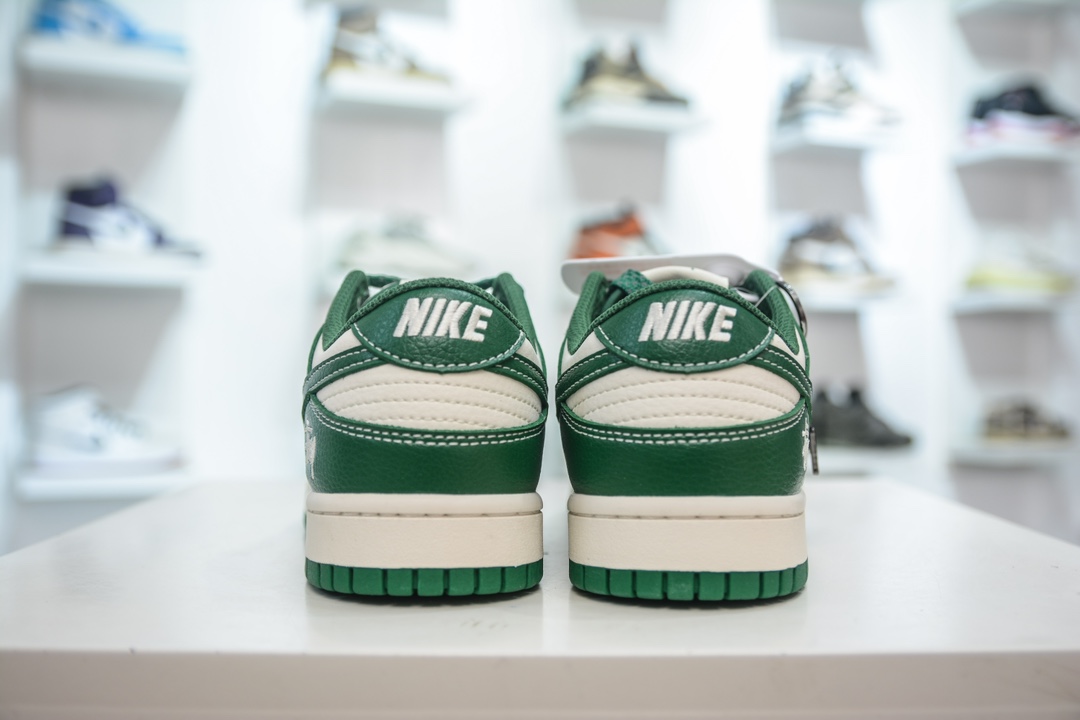 Stuy x Nike Dunk Low 祖母绿 BB9898-005