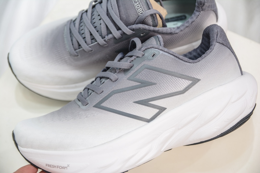 New Balance NB Fresh Foam Evoz v14 舒适耐磨低帮跑步鞋 M1080G14