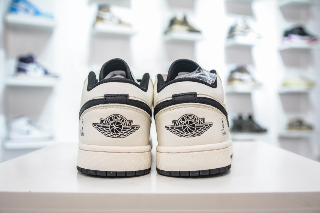 Air Jordan AJ1 Low 暴力熊联名-米黑小勾定制配色 SJ9950-009