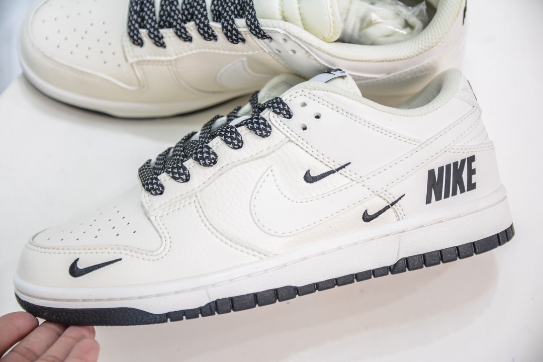 NIKE SB Dunk Low 四勾联名 白黑 NK5639-321