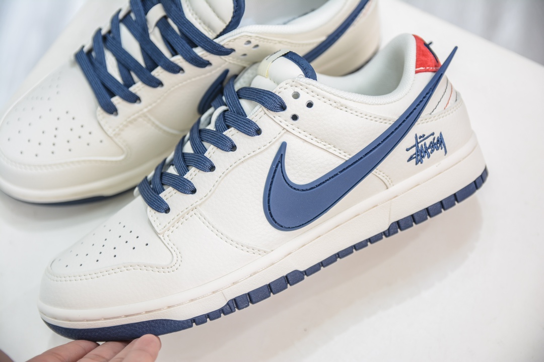 Nike SB Dunk Low X 斯图西 米白大蓝勾 XY1688-009