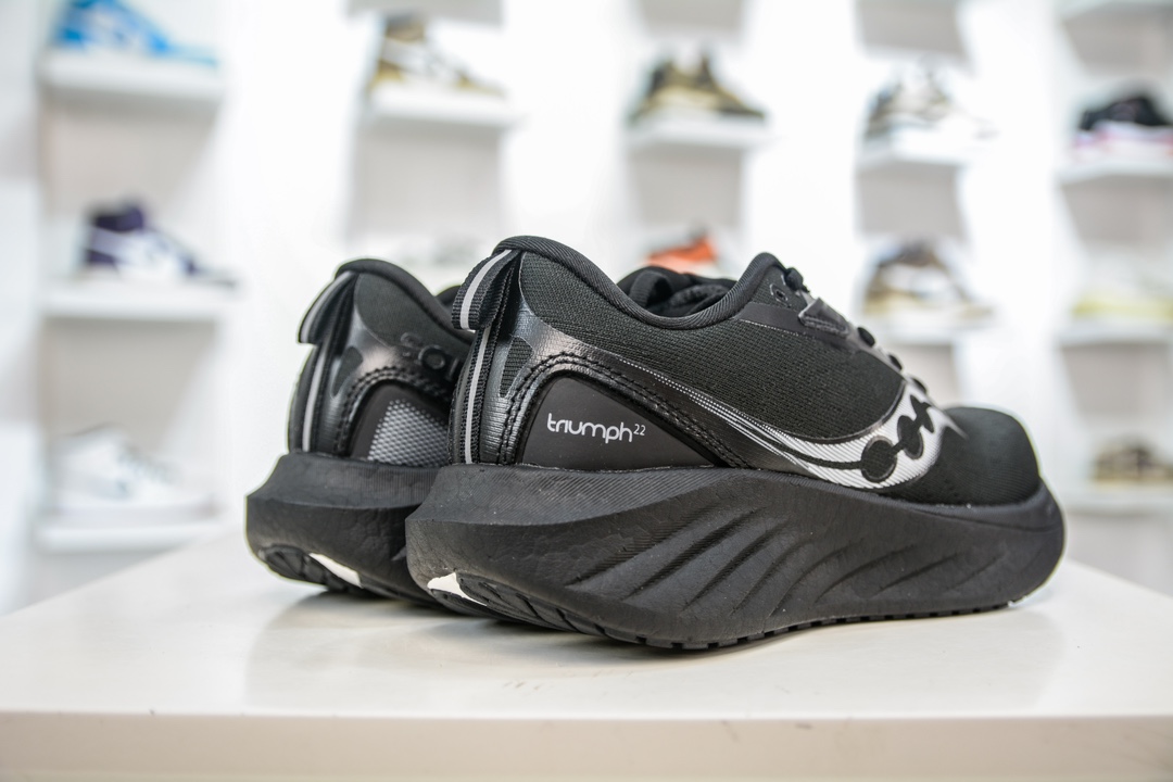 Saucony Triumph 22 索康尼[胜利]22代系列低帮轻量舒适多功能厚底休闲运动慢跑鞋   S10964-201