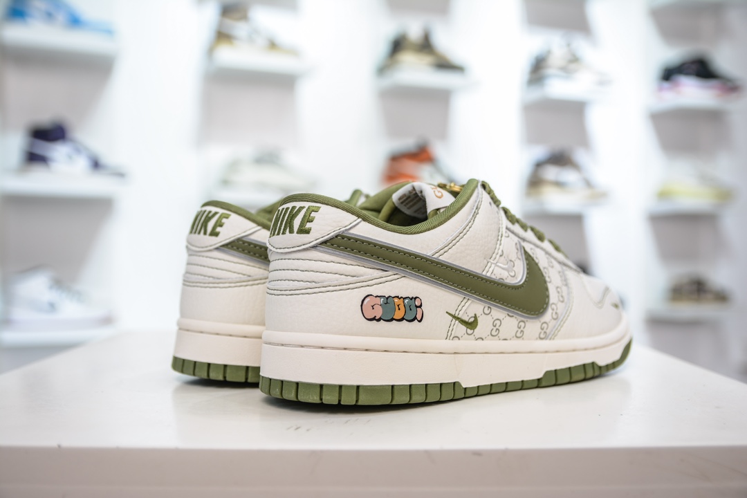 Nike SB Dunk Low x Gucci 米白绿三小钩   KK1888-006