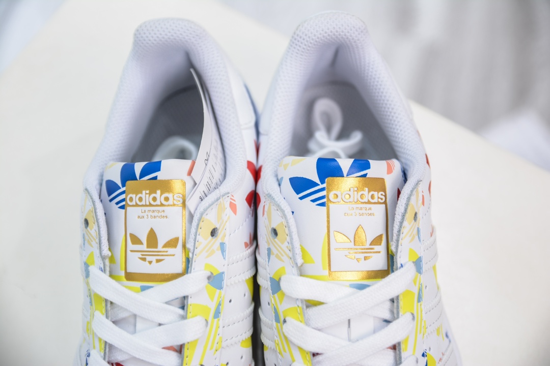 Adid Originals Superstar 白蓝黄 全新配色 Adid Originals Superstar 经典贝壳头   H00183