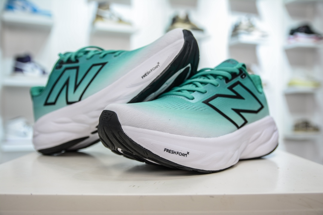 New Balance NB Fresh Foam Evoz v14 舒适耐磨低帮跑步鞋  M1080J14