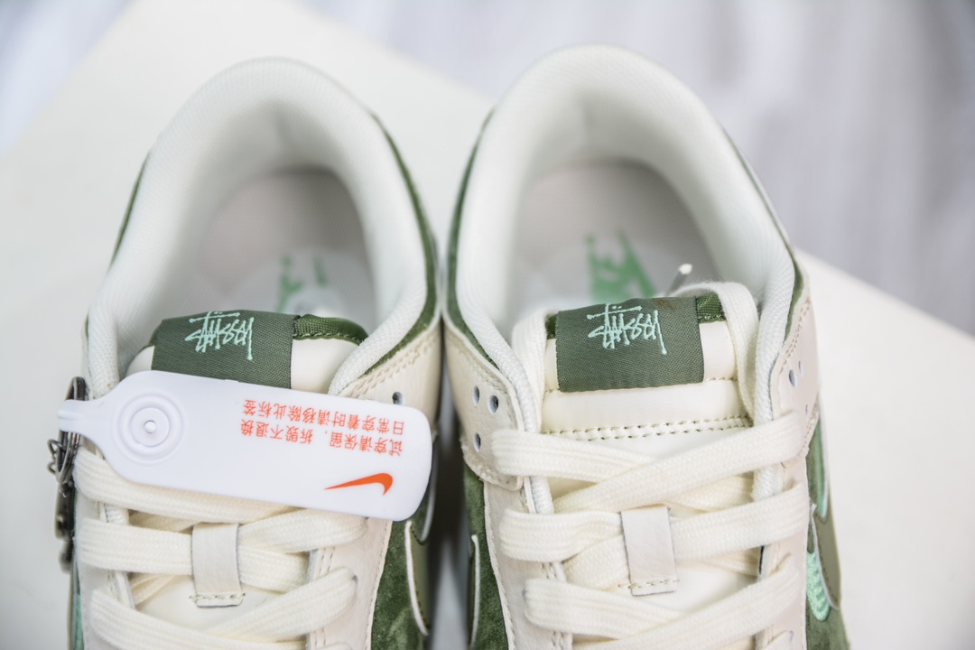 Nike SB Dunk Low x Stussy 斯图西联名-白绿三钩   DQ1098-396