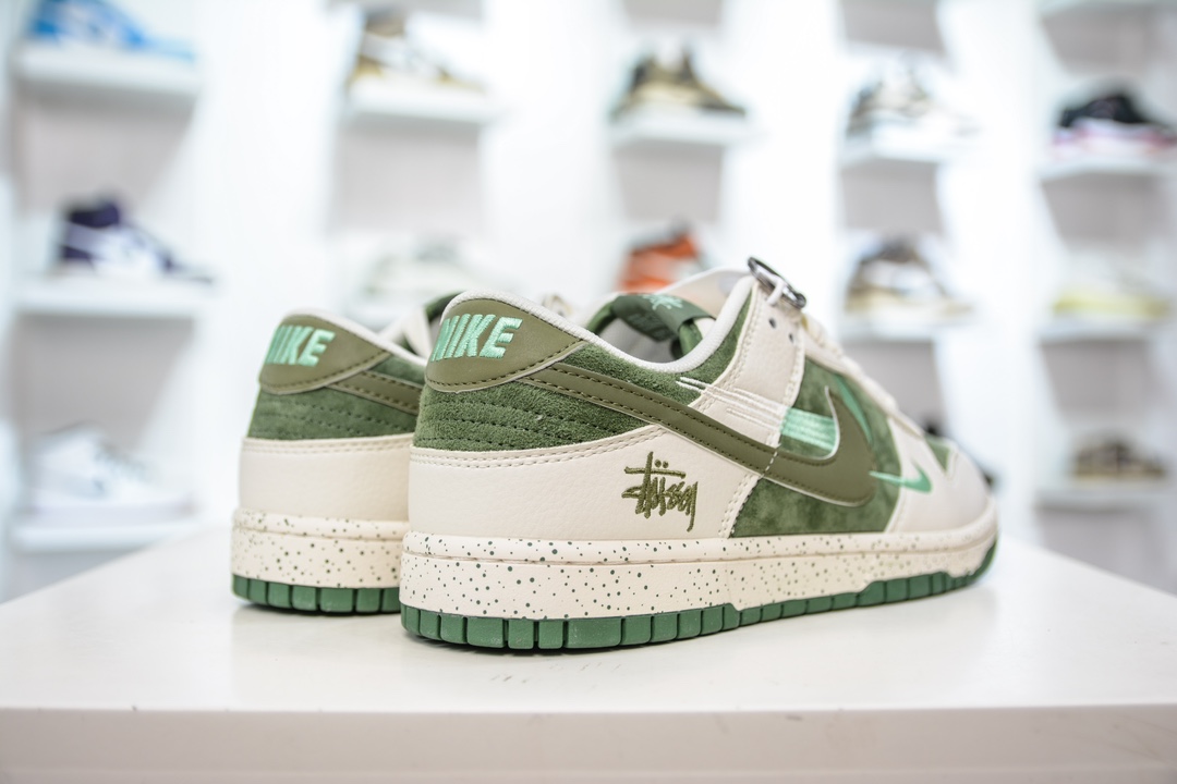 Nike SB Dunk Low x Stussy 斯图西联名-白绿三钩   DQ1098-396