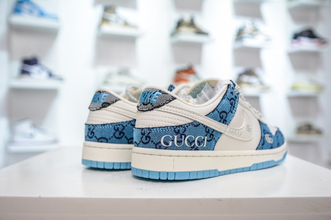 Gucci x Nike Dunk Low 白蓝 此款主张打破传统的工业化流水线设计限制  CF3688-002