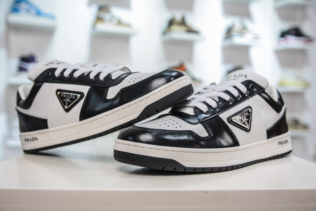 意大利高奢品牌·普拉达 Prada Downtown Low Sneakers 闹市区系列低帮系带百搭休闲运动小白板鞋