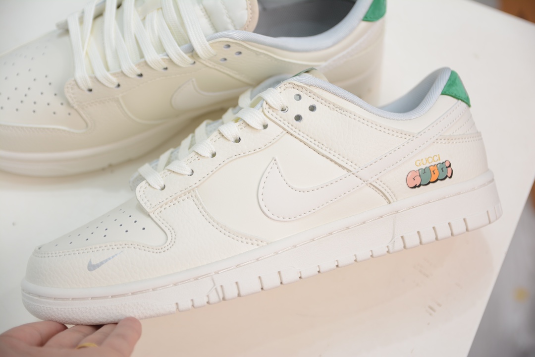 Nike SB Dunk Low x GUCCI 白绿小钩   KK1688-051