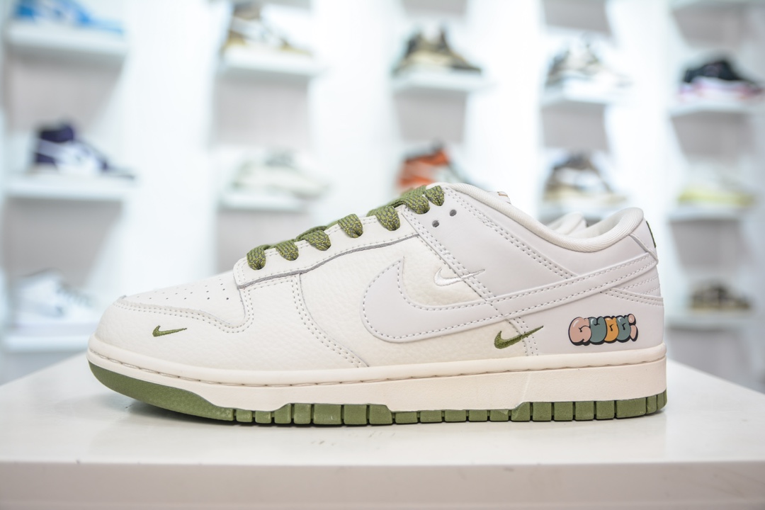 Nike SB Dunk Low x Gucci 米白绿小勾 KK1888-007