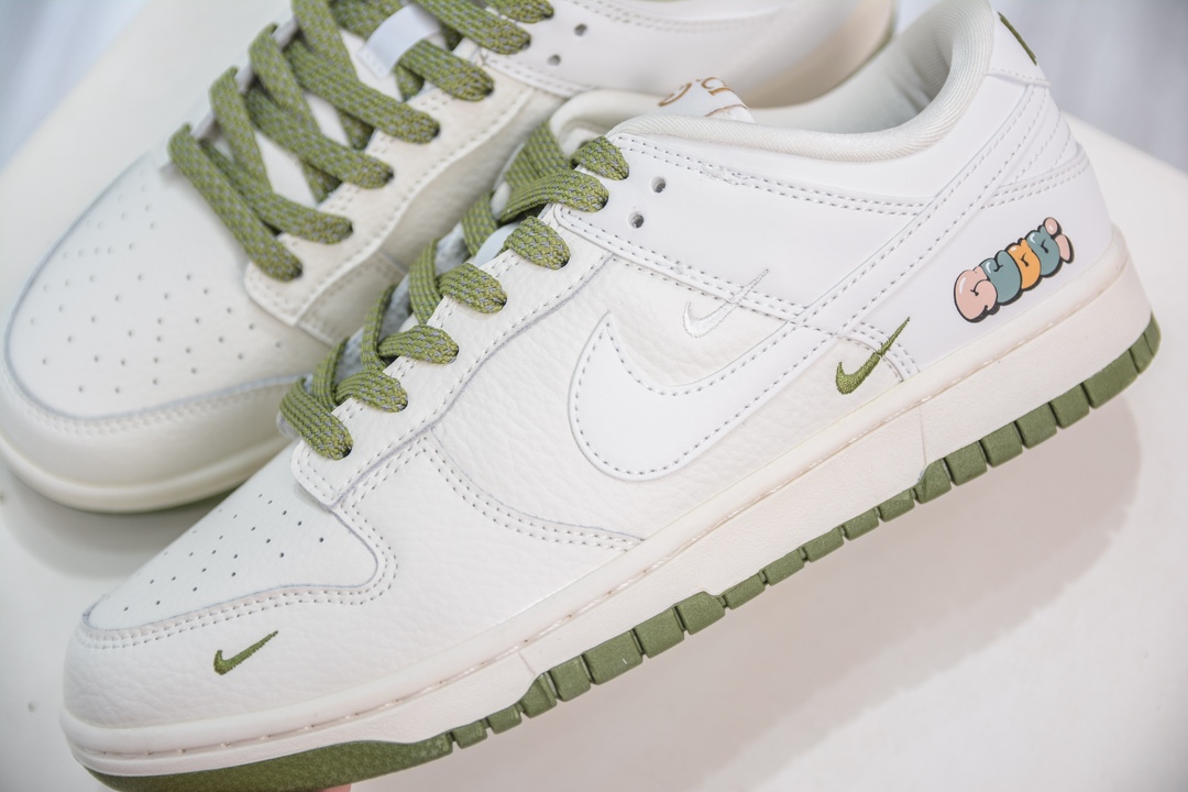 Nike SB Dunk Low x Gucci 米白绿小勾 KK1888-007