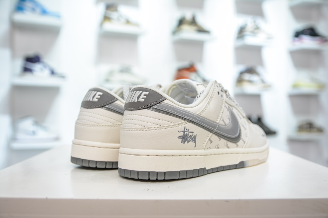 Nike SB Dunk Low x Stussy 白灰幻影双钩满天星 XX2025-206