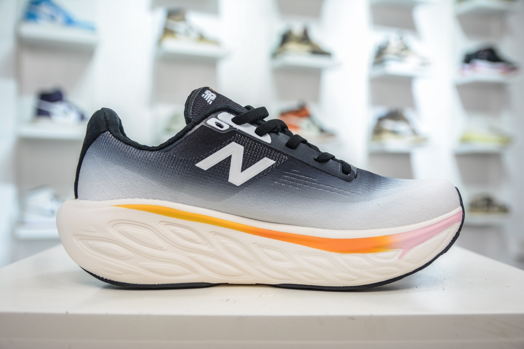 New Balance NB Fresh Foam Evoz V5 舒适耐磨低帮跑步鞋 M1080B14