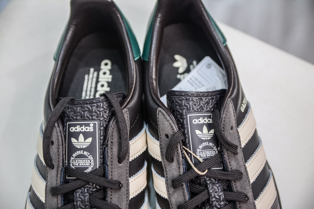 AD Original Gazelle Indoor Trainers 瞪羚室内鞋系列低帮复古百搭休闲运动德训风板鞋 黑棕 IH0374