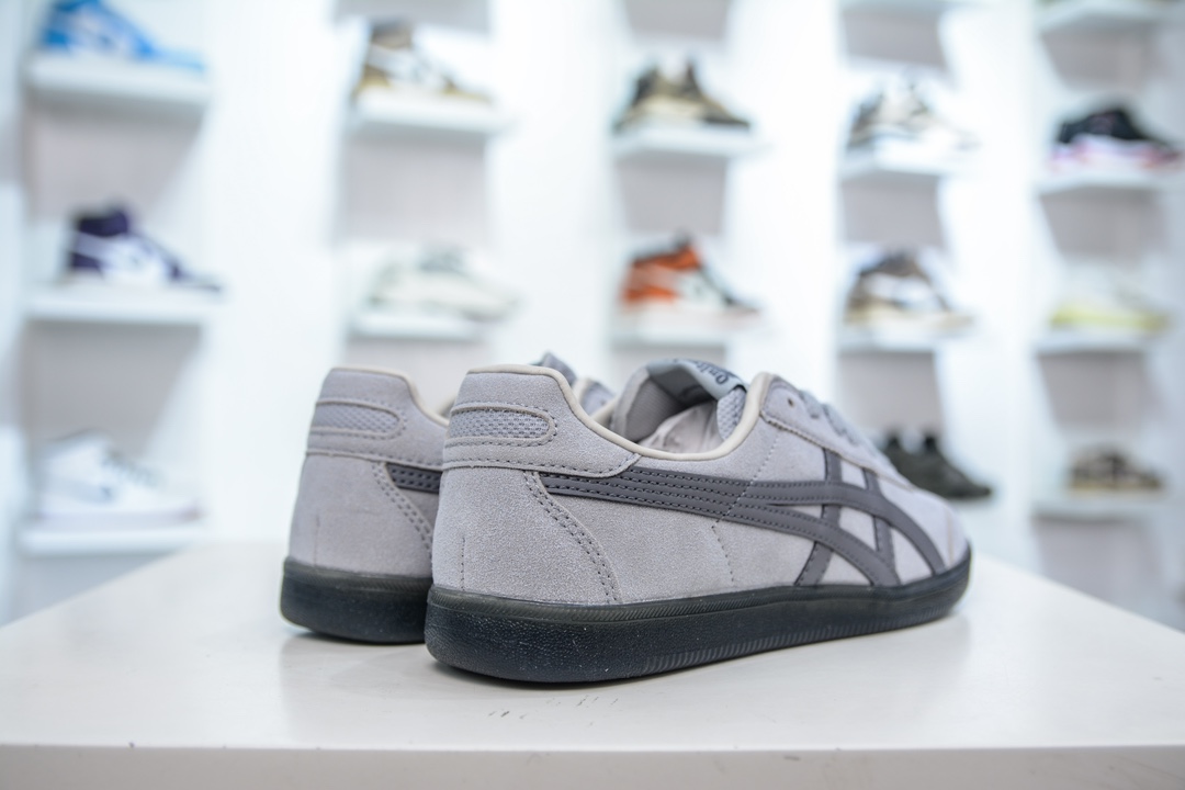 纯原级 Asics Onitsuka Tiger Tokuten 亚瑟士鬼冢虎男女中性复古运动板鞋轻盈舒适 1183A907-021