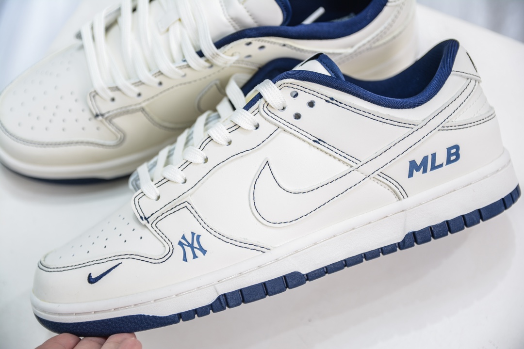 Nike SB Dunk Low x MLB 白深蓝小钩 KK1688-001