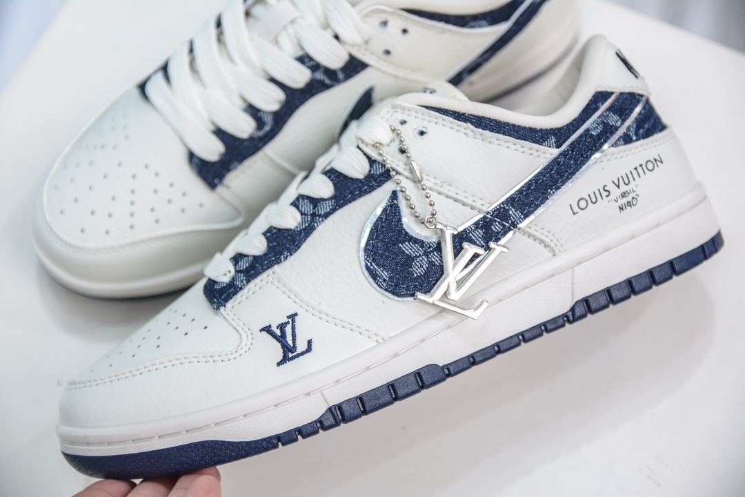 Nike SB Dunk Low x Louis Vuitton 白牛仔蓝 XB3802-360