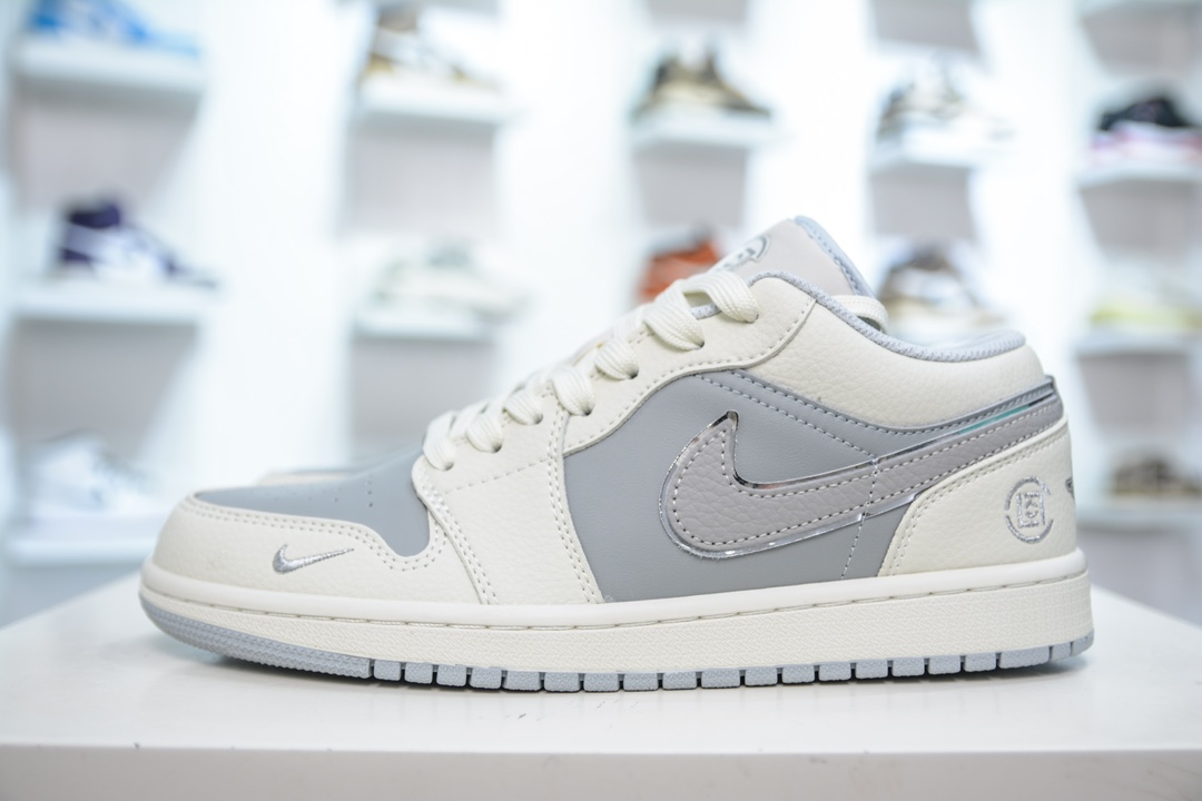 Air Jordan 1 Retro Low x CLOT 米银小钩 DC2024-024