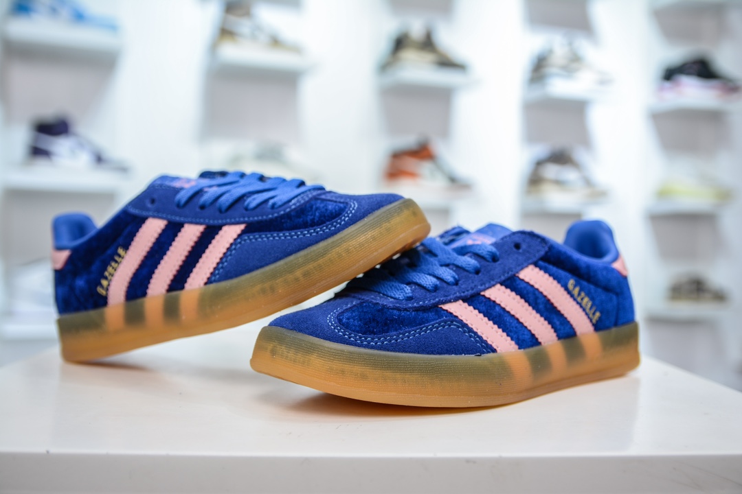 YH版 adidas originals Gazelle Indoor adidas Originals   IG6785