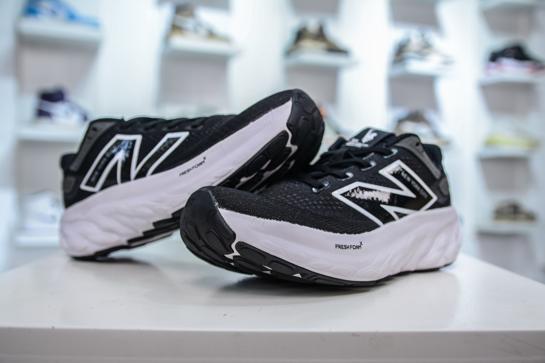 F版 New Balance Fresh Foam X 1080V13 系列低帮轻量化厚底健身休闲运动慢跑鞋 M1080B13