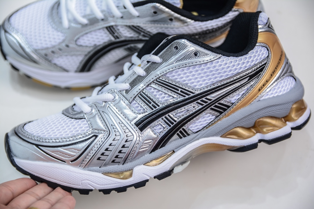 Asics Gel-Kayano 14 版本 亚瑟士运动休闲透气专业跑鞋  1201A019-102