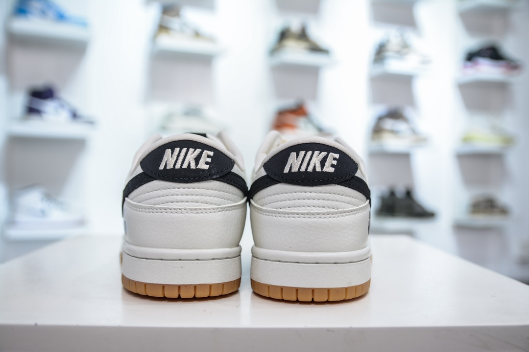 Nike SB Dunk Low x Stussy 米灰黑小钩  CH6336-227