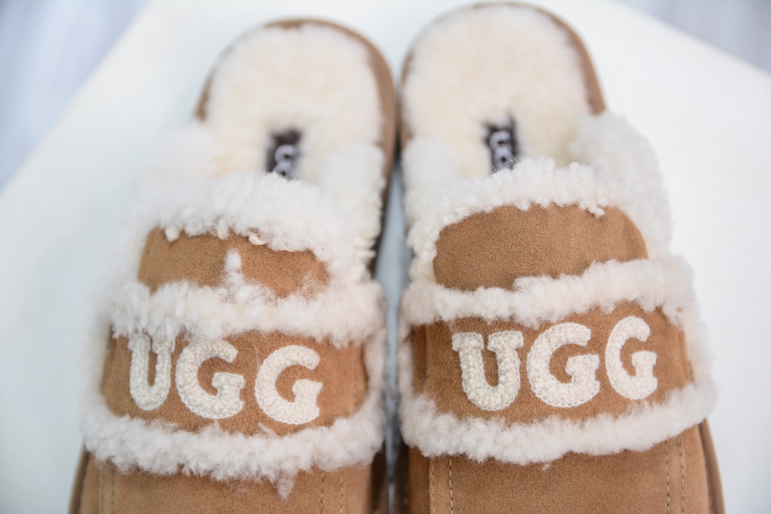 UGG W Classic Coquette Clog Slipper II 科凯特2.0系列时尚居家穆勒风包头舒适保暖露跟半拖鞋  OB938/CHESTNUT