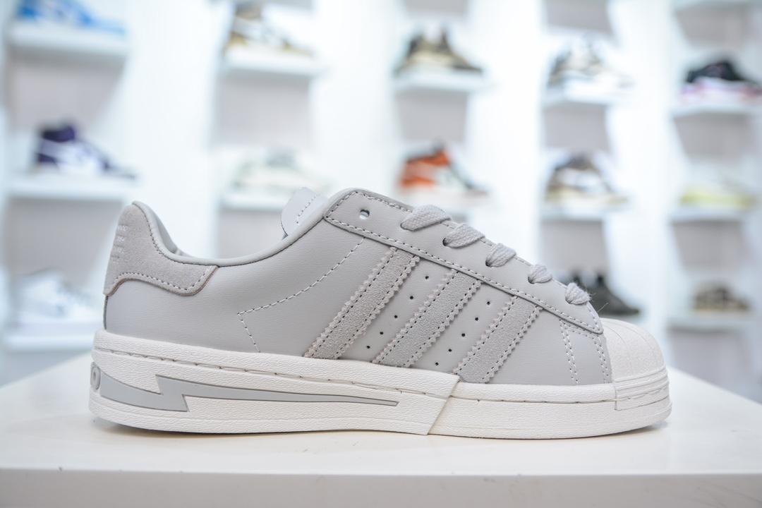 NBHD/NEIGHBORHOOD x Adidas Originals Superstar”Beige Black”经典贝壳头系列低帮百搭休闲运动板鞋 IE6116